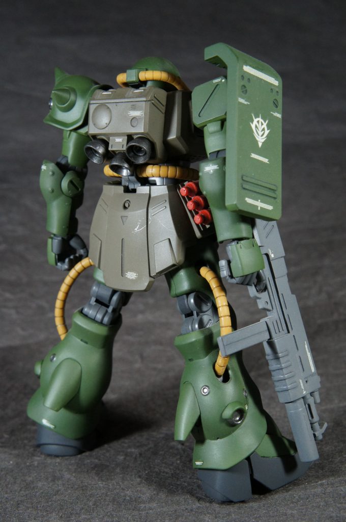 HGUC ザクII改–3枚目/制作者：Atz