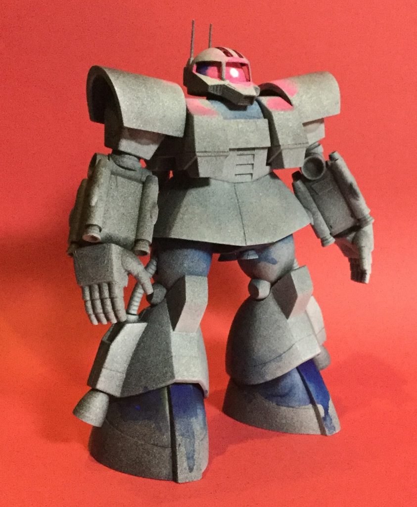 モノアイから色塗り始め