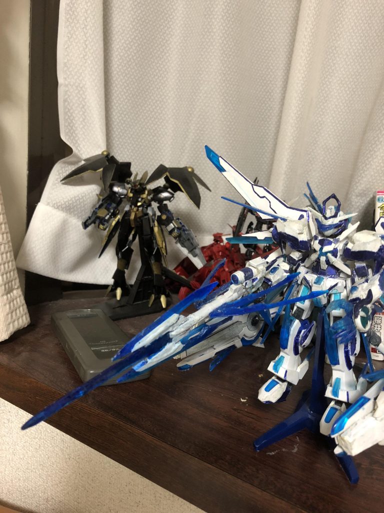 クロスボウみたいになります。ガンブレイドです。