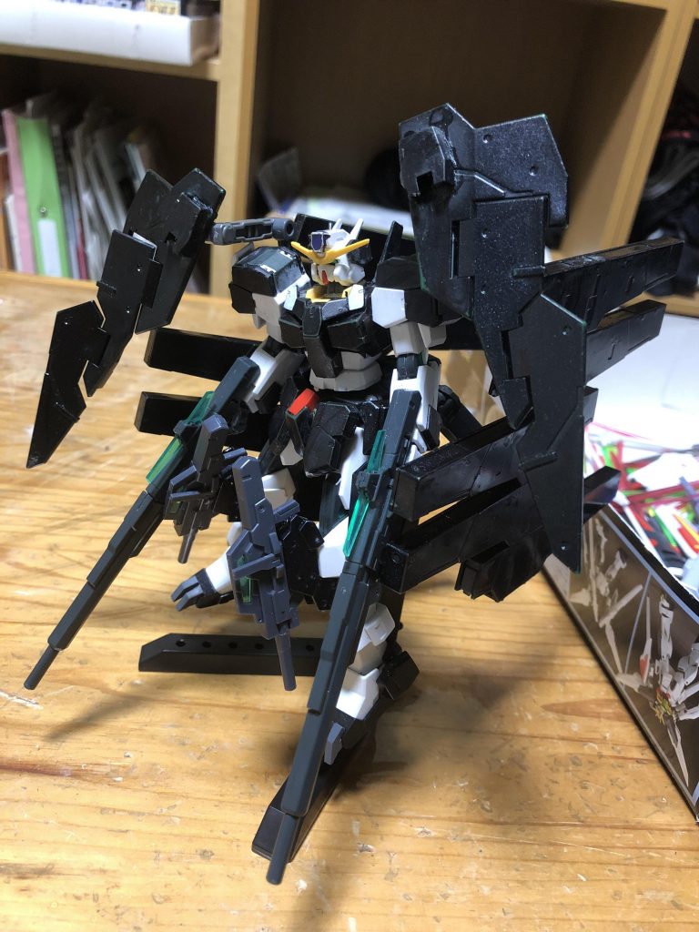 GNフルシールドをつけてフルアーマーサバーニャSSができます。