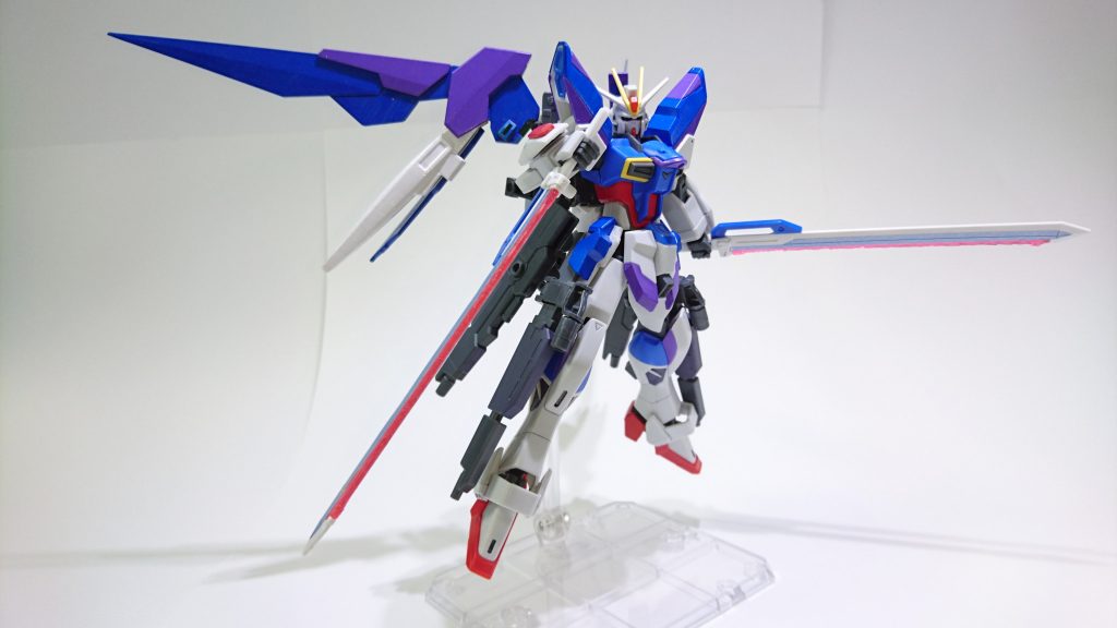 ガンダムマーカーの筆塗りに真面目に取り組みだしたのがこの作品からで筆ムラがすごいです。
今もムラすごいんで成長は・・・・・・