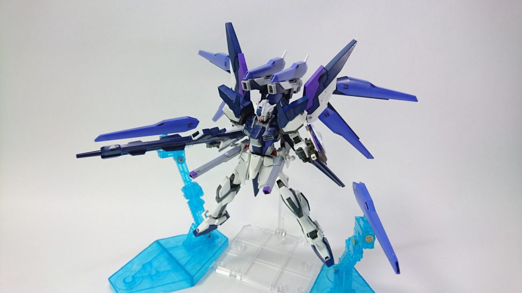 マルチロックフルバースト。
フリーダムといえばこれですね。コイツはフリーダムじゃありませんがカッコいいからいいんです。