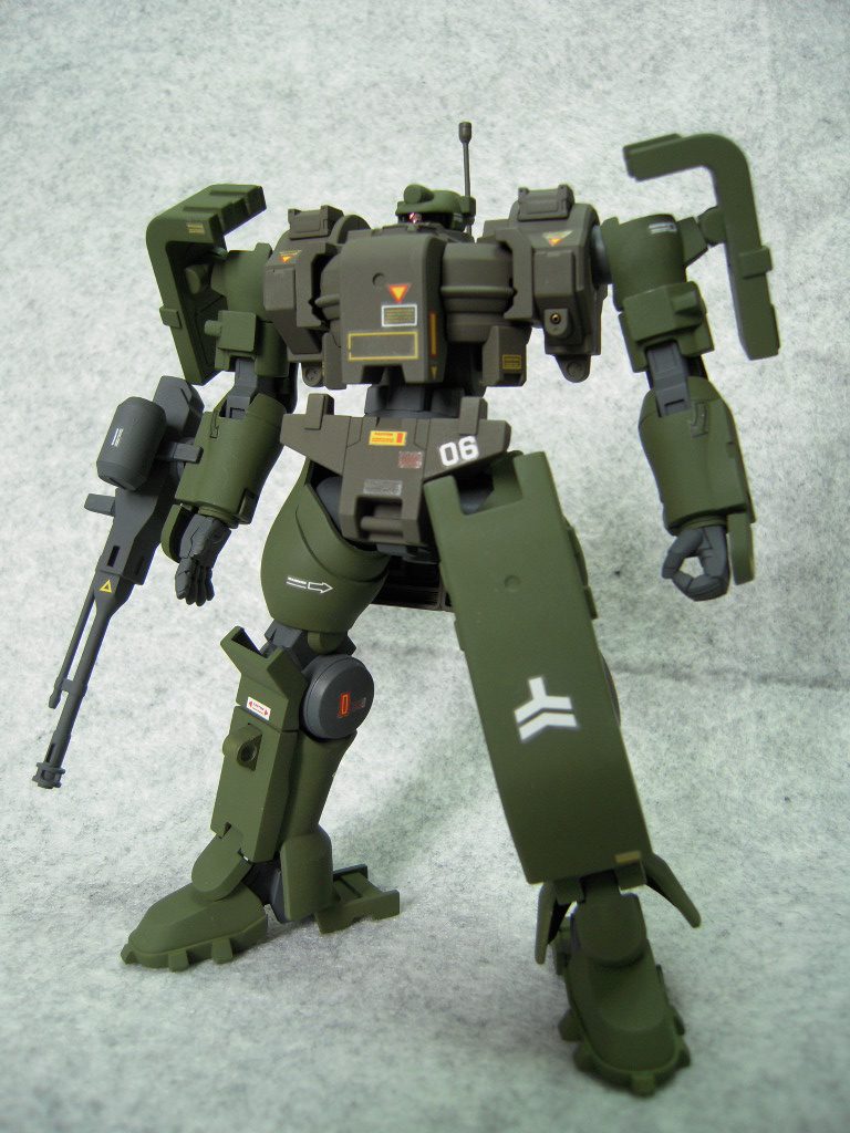 Y字型のデカールは間違えて逆に。