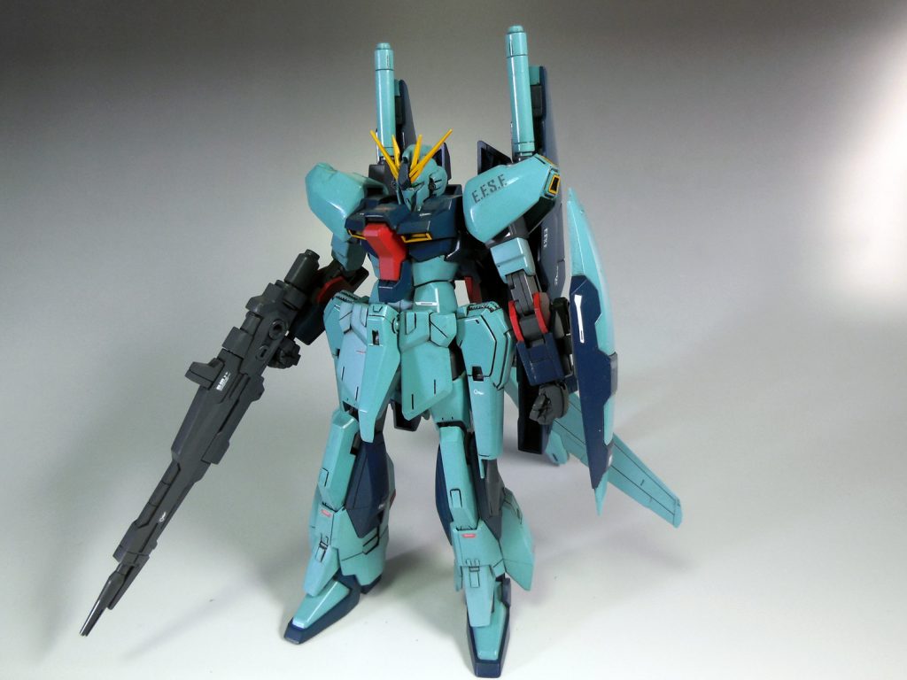 カメラの設定で色合い違いすぎなんやな…