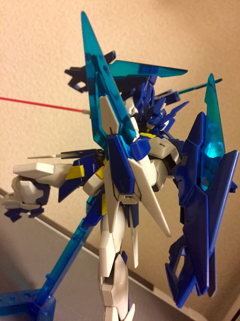 分かりづらいですが、クリアグリーンだったものをクリアブルーに変えてみました。