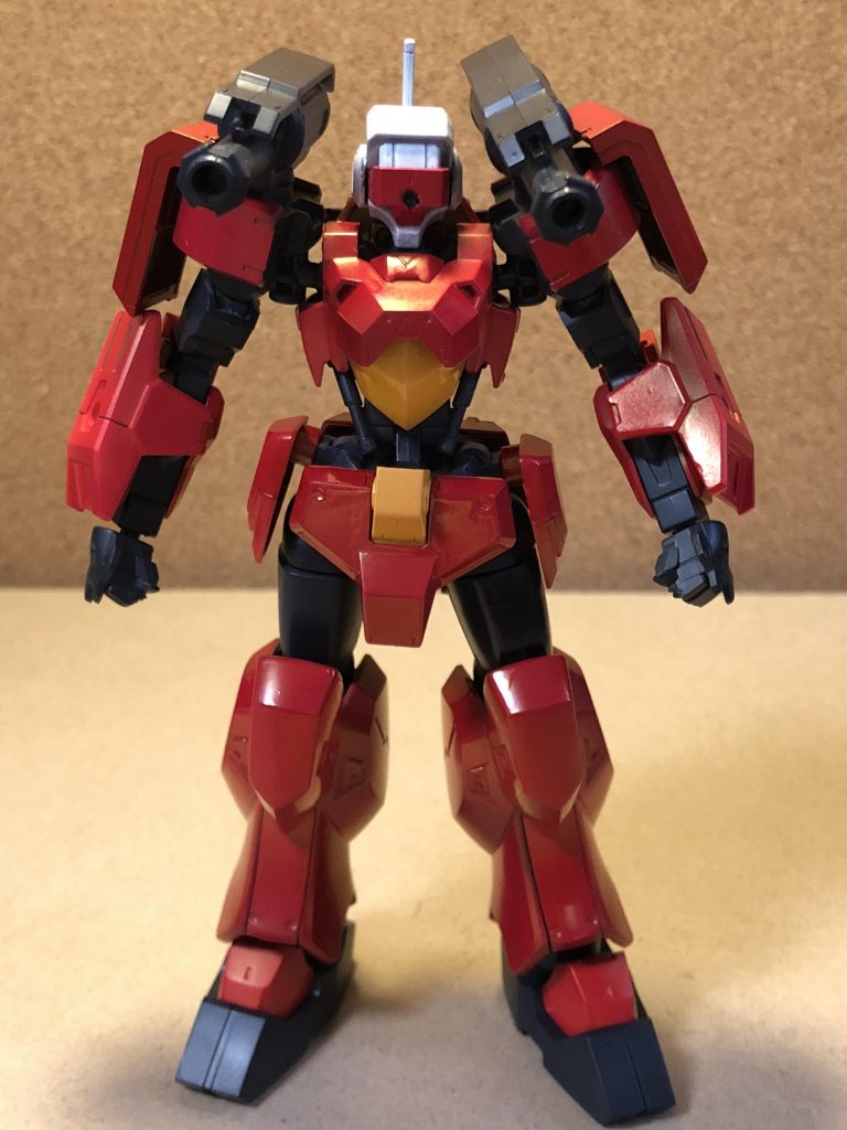 正面から
ベースを獅電に留めつつ脚肩アーマーを変えました