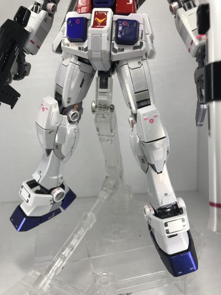 MG RX-78-2 ガンダム ver.3.0 パールとプリズム塗装仕上げ–7枚目/制作者:モルガナ