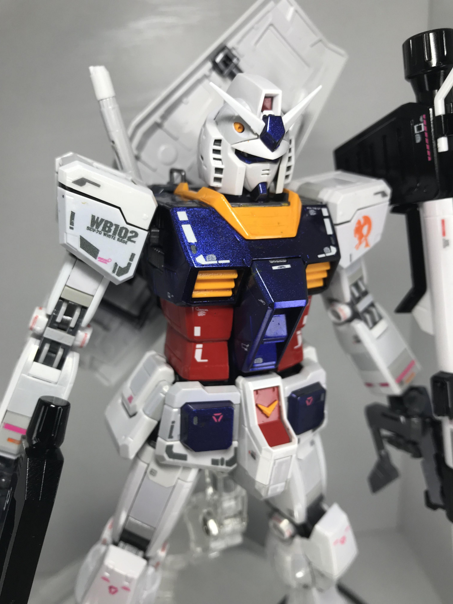 Mg Rx 78 2 ガンダム Ver 3 0 パールとプリズム塗装仕上げ モルガナさんのガンプラ作品 Gunsta ガンスタ