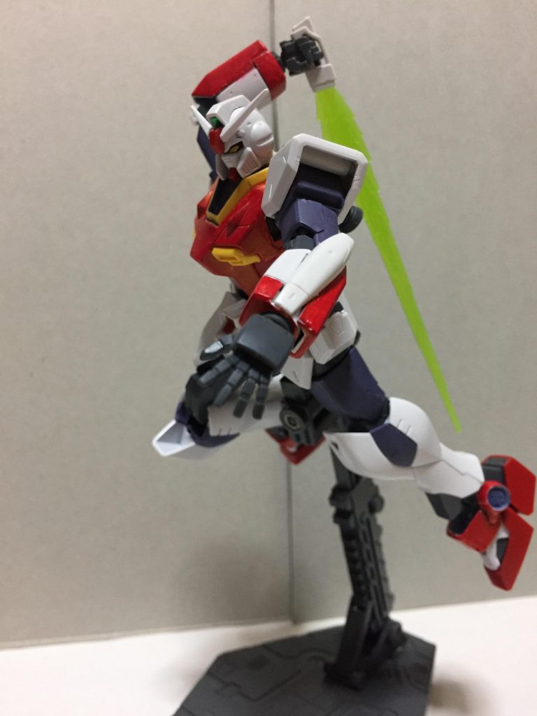 また、HADESを搭載しているのでピクシーよりも更に速くなる(ペイルライダーのものと比べて性能が低いせいでそこまでだが)。