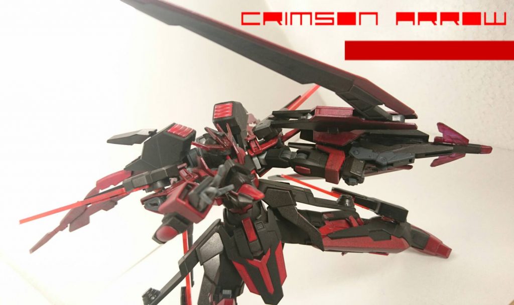 ・ADr-04 クリムゾンアロークリムゾンウィングブースターを変形させ腕部に装備した弓矢型のビーム砲。機体腕部とリンクすることで貫通力が高いビームを放つ。チャージしたエネルギーをウイングパーツへと伝達させ、拡散ビーム砲を放つことも可能。磁石により腕に固定しています。