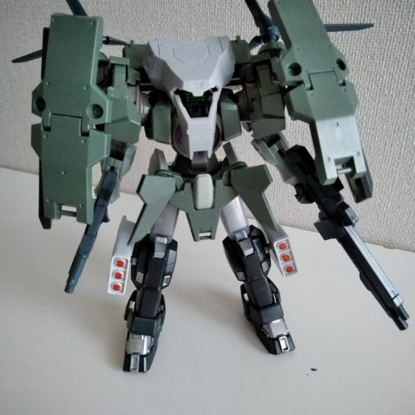 ユーゴー　アーミーカスタム