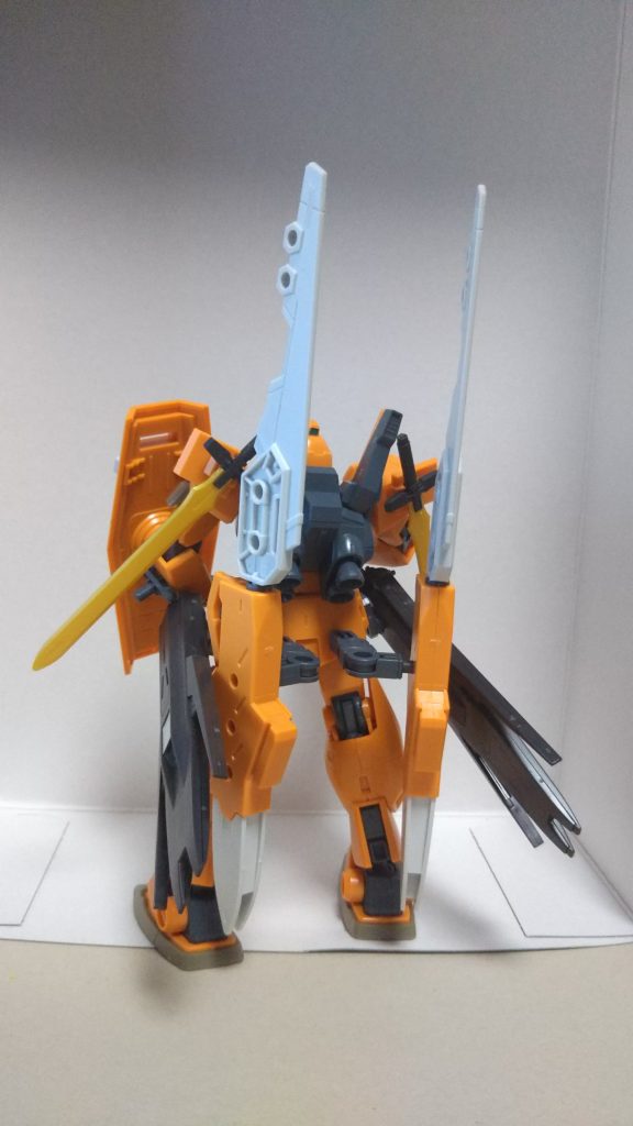 「僕も、リッくんみたいに!」
当時は完全にネタのつもりでしたがアニメでもユッキーが接近戦にトライしてたのでちょうど良いかなと思い、再投稿です。
ジム3ビームマスターの武装を接近戦主体に切り換えた機体。何気にセブンソードである。