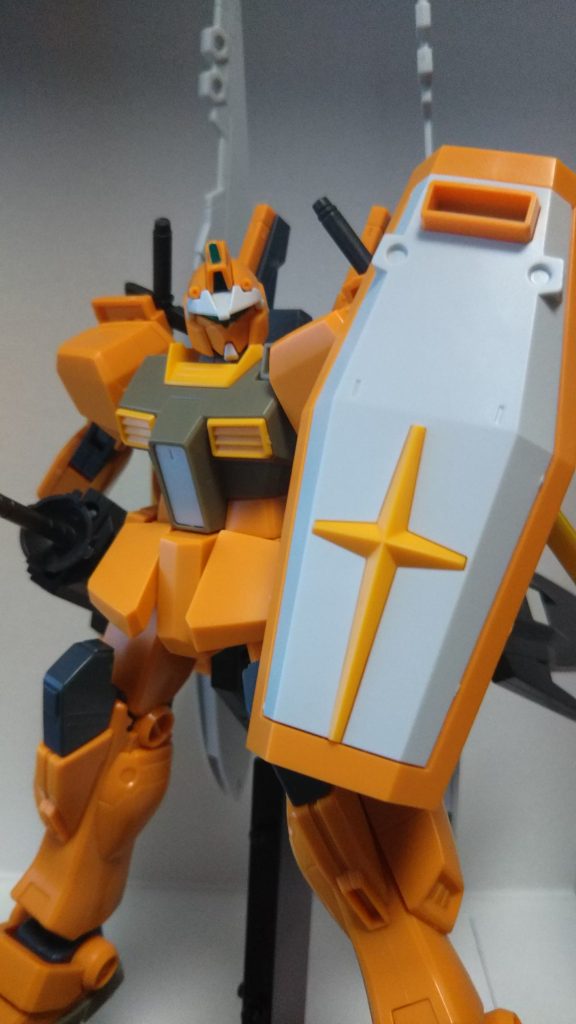 ・シールド
ジム2及び3と同モデルのシールド。