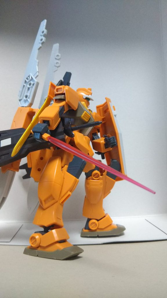 ・ビームサーベル×2
ジム3と同じモデルのビームサーベル。