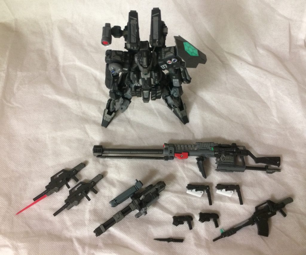 武器一覧！
サーガの一通りの武装に加え、スナイパーライフルとガトリング、ナイフを追加しました