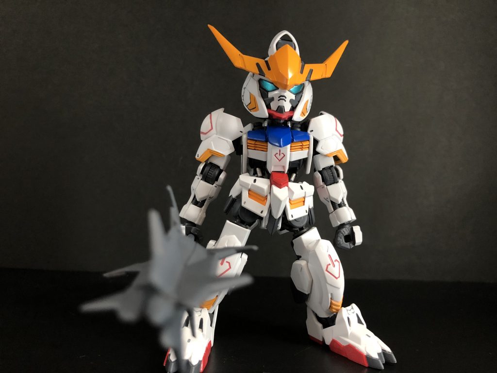 HGのバルバトスとSDのバルバトスをミキシングしました。