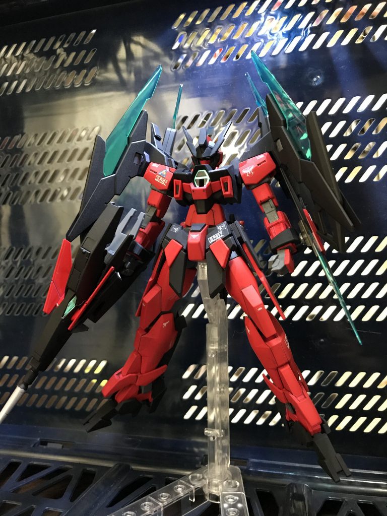 クワトロ機というわけで赤で塗装しました。