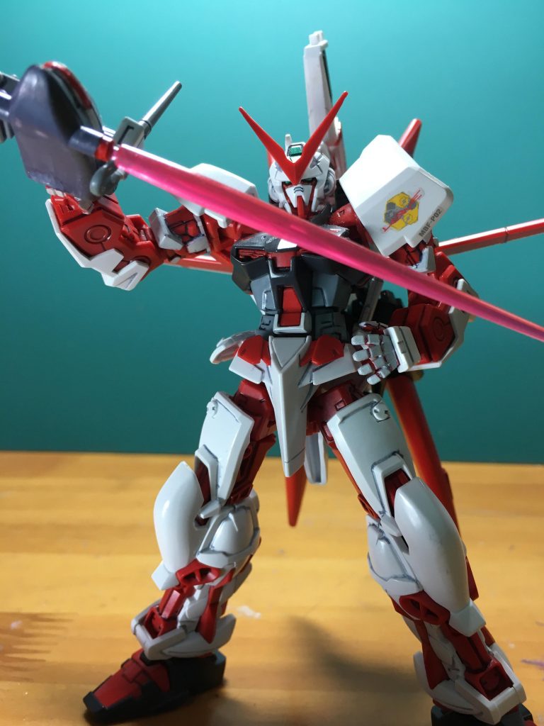 　ショートムービーで登場&「D ASTRAY R」4話で再登場した偵察バクゥの頭も付属。グリプとサーベル刃で手持ち武器にもなります。


　サーベル刃はバクゥヘッド用と本体用と2種類、計4本付属。バクゥヘッドは合わせ目を消しました。