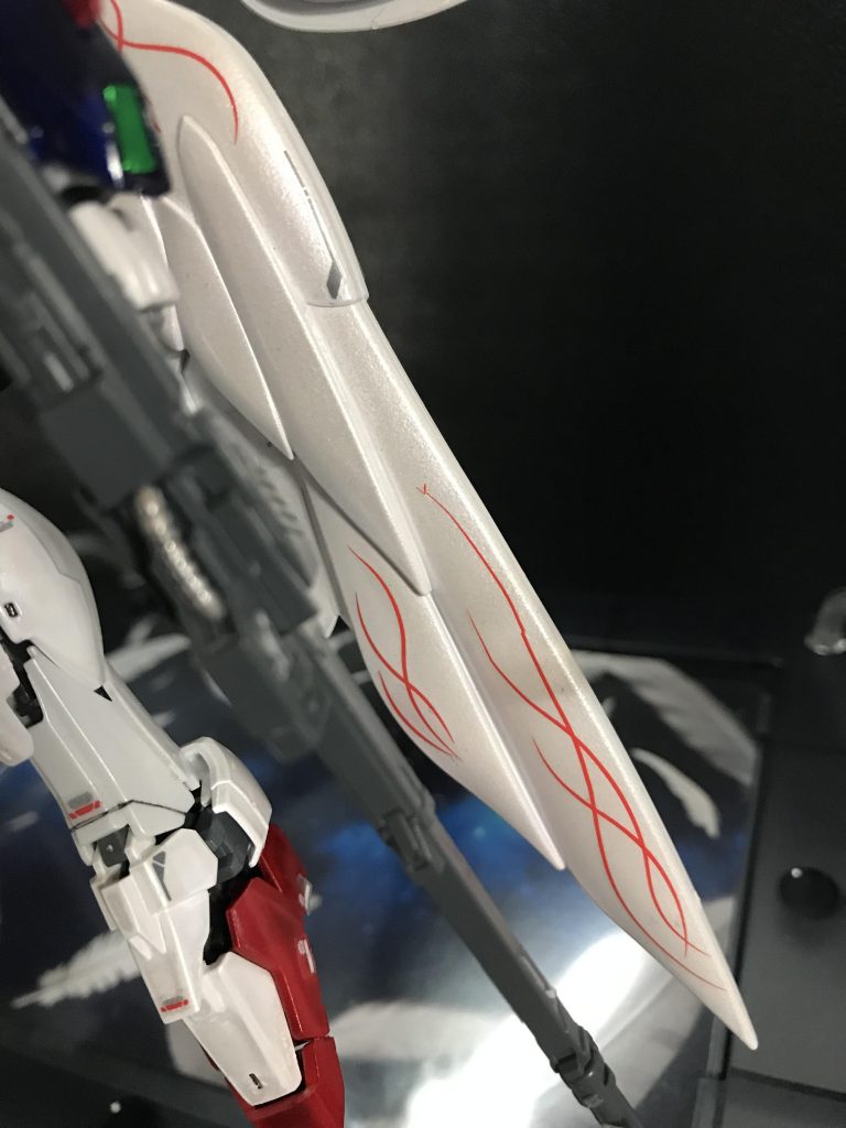 RG ウイングガンダムゼロ EW パール&メタリック塗装+拡張エフェクトユニット–9枚目/制作者:モルガナ