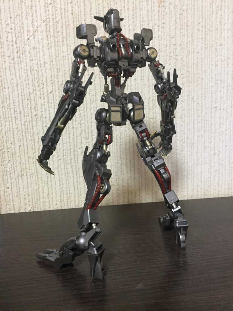 製作工程、というよりはガンダムフレーム。