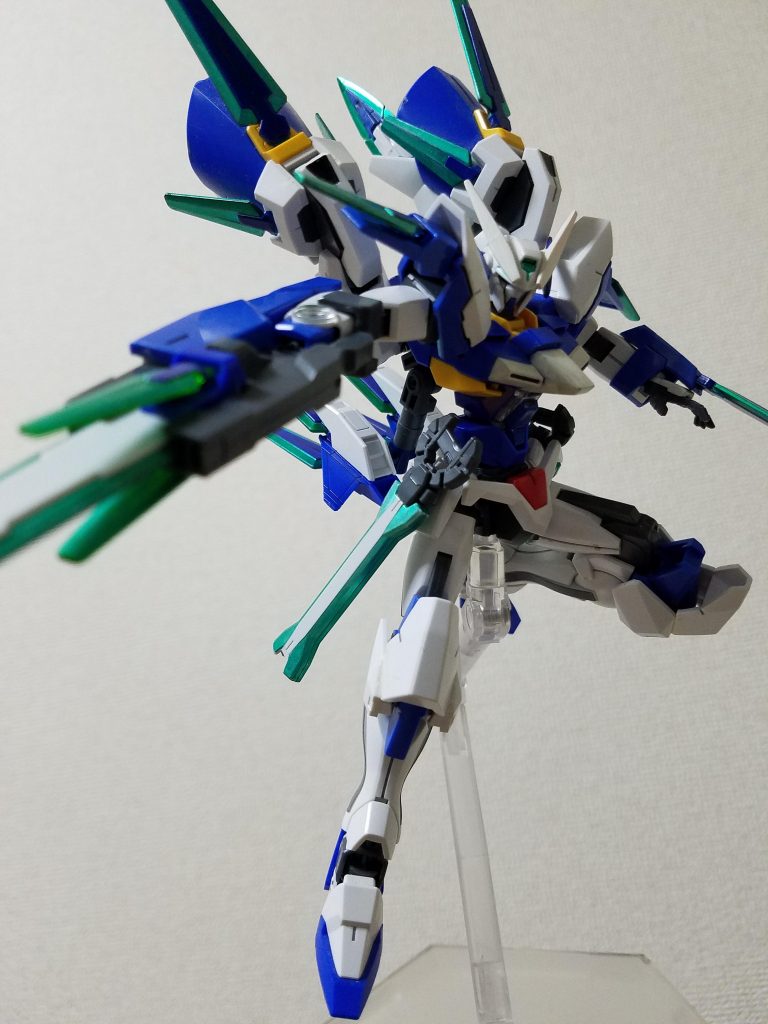 改修前のガンダムブレイカー2です。
改修と言っても大きく変わったのは頭部くらいかな?