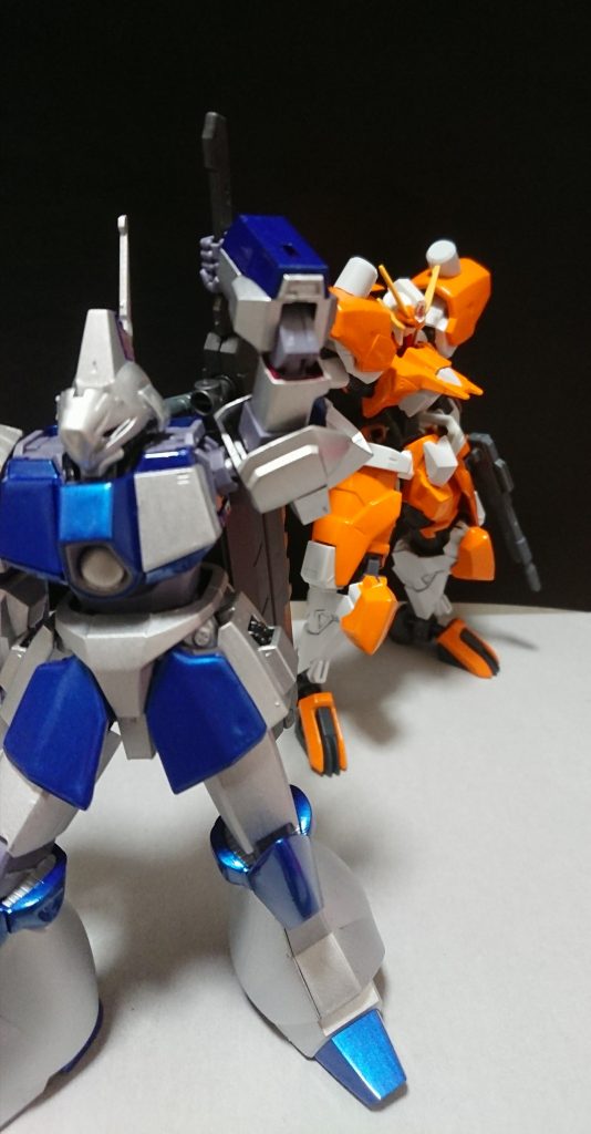 ある日いつもと変わらずGBN(ガンダムネクサスオンライン)で気に入ったビルダーに勝負を挑み一方的に負かしていて相手にトドメを刺そうとしていた時に、アリオス・ニコードが邪魔をして来てヤクト・ガズアルの操縦者は機嫌を損ね襲い掛かった事があった。
機体の総合スペックはアリオス・ニコード(ガンスタに投稿予定)より劣るものの互角以上の戦いを見せた。