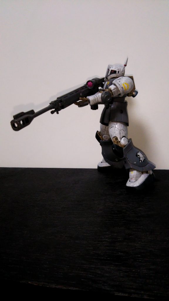 股の間のアクションベース用の穴なかったポーズ決まらないね。