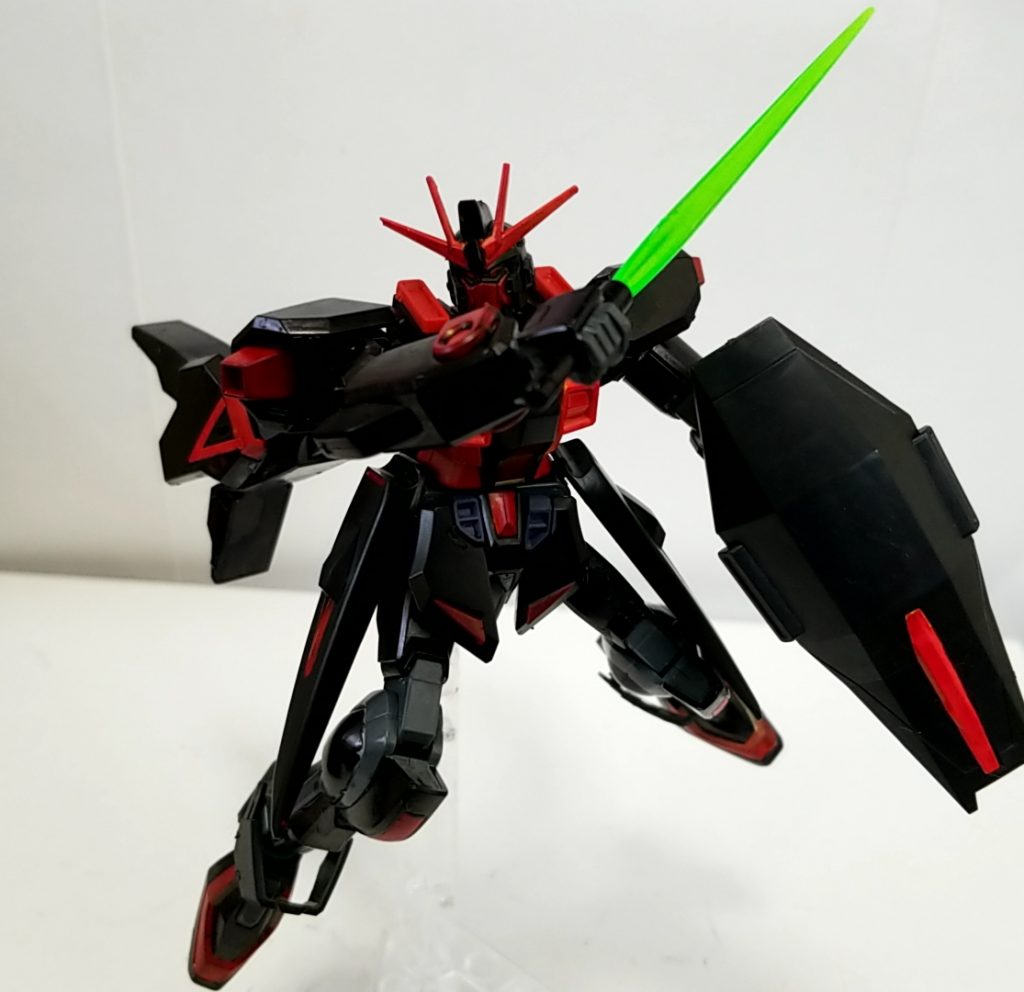 ビームサーベルも装備