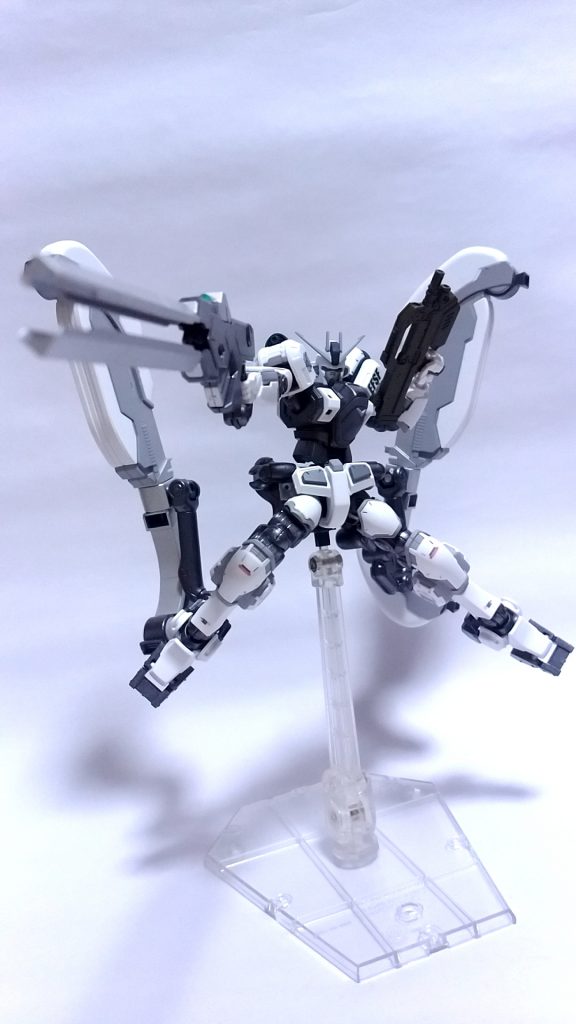 ブレードレールガン装備(射撃モード)