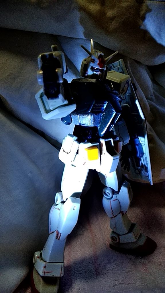 サーベルを抜くところ