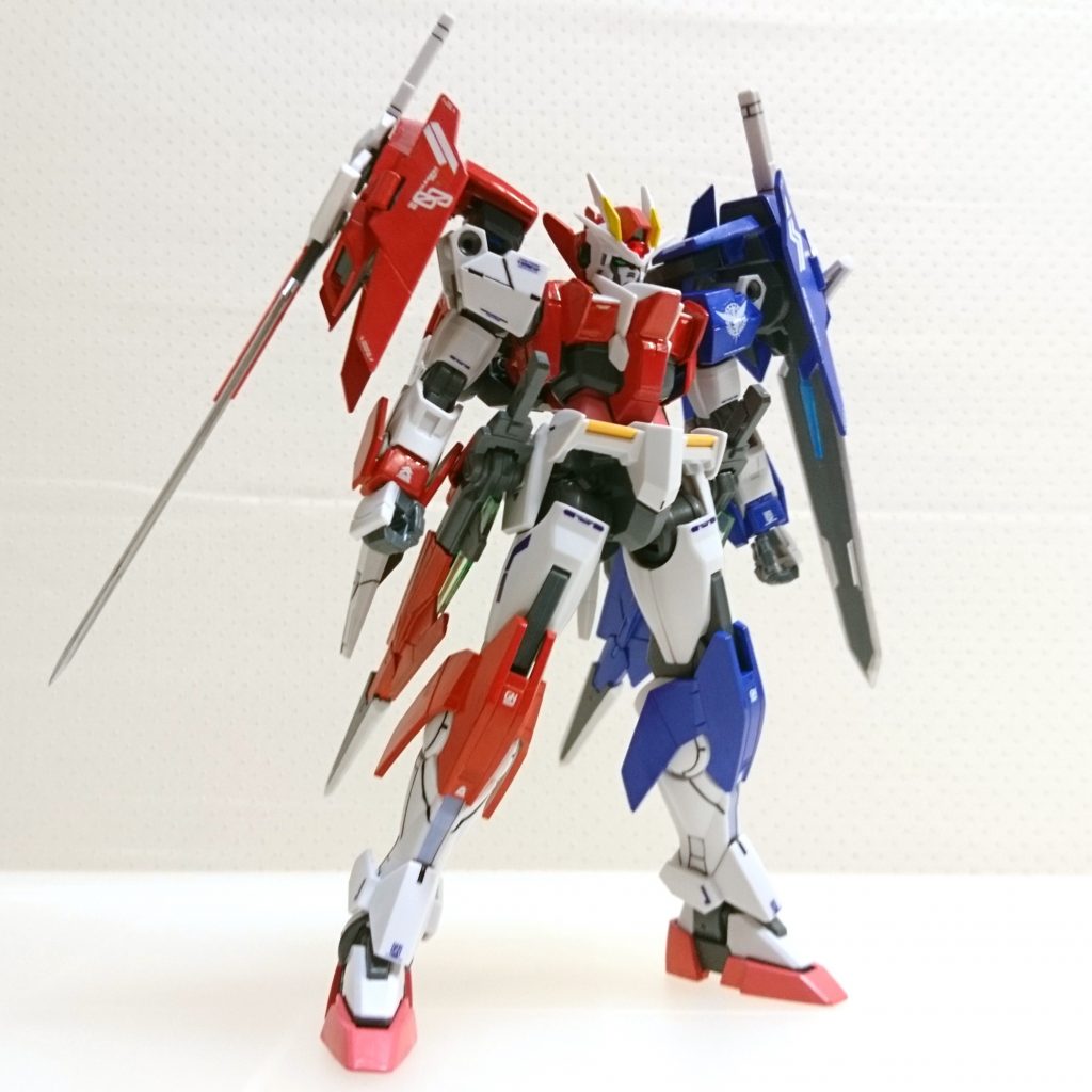 次はインスペクションレッドがメインの
Type“ACE”
装備の入れ替わりと共に機体色が反転する設定。
近接戦闘特化型スタイルです。