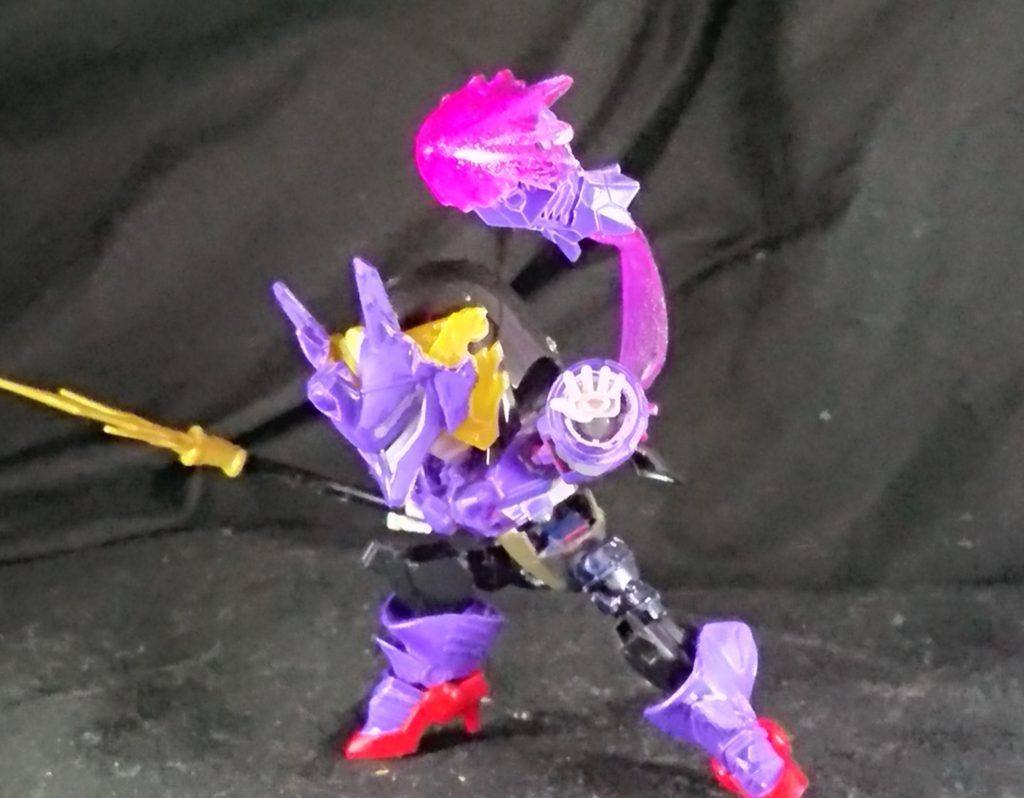 一応クズハモンの必殺技に使う管狐のようなものも作りましたが、ほとんど光弾ですね