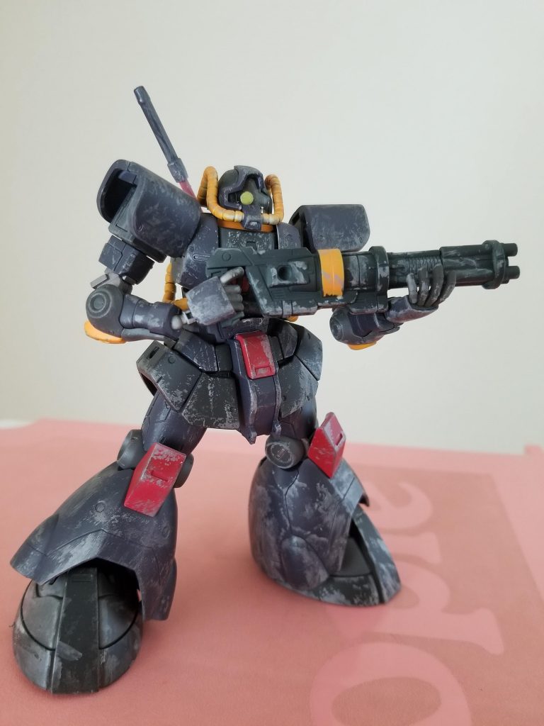 艶消しとチッピングが終わった状態です。
この後ウェザリングで
完成となります