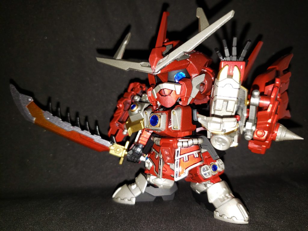 最後にフラッシュ焚いて撮ったらすごい悪い感じに撮れたのでものをペタリ。
武者系という事もあり細かい塗装とかですったもんだしましたが今回も楽しく作れました。
