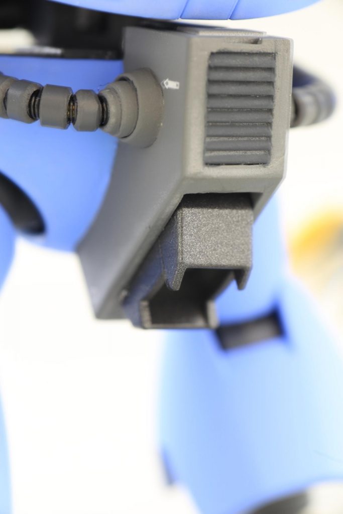 動力パイプはプラパイプを切り出して作りました。