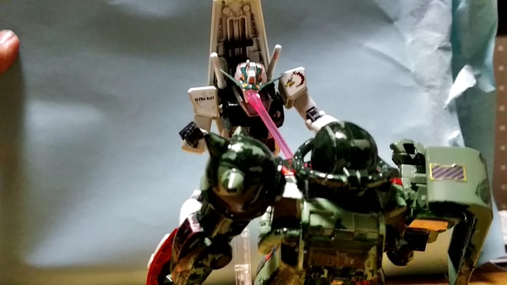 また、口からビームが出るので相手の予想を上回る攻撃ができるようになります。