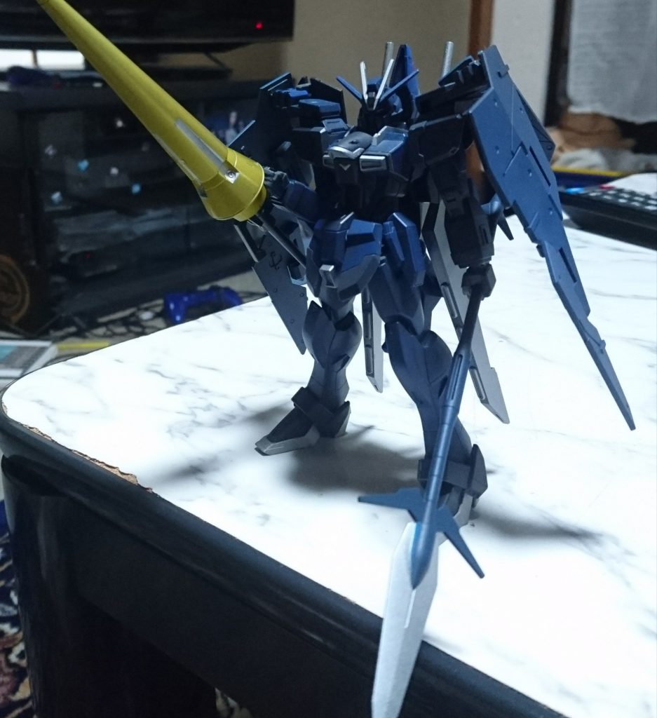 二槍持ち、どちらをメイン武器にするか…どちらも好みのため悩みました！
キャンディ塗装初めて思い入れもあり、ジンクス槍にしました。