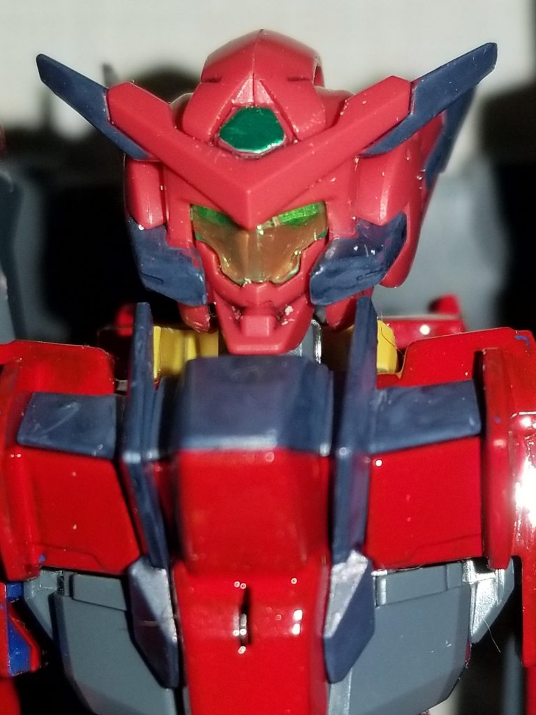 顔は大事なのでちょっとこだわって、バイザーの奥からツインアイが見えるようにしました!
評価よろしくお願いします(土下座)