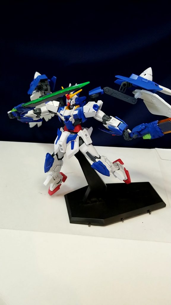 リク「トランザム・ゼロ!」
ツインドライブから白亜の翼が顕れる
極地の世界へ羽ばたくために