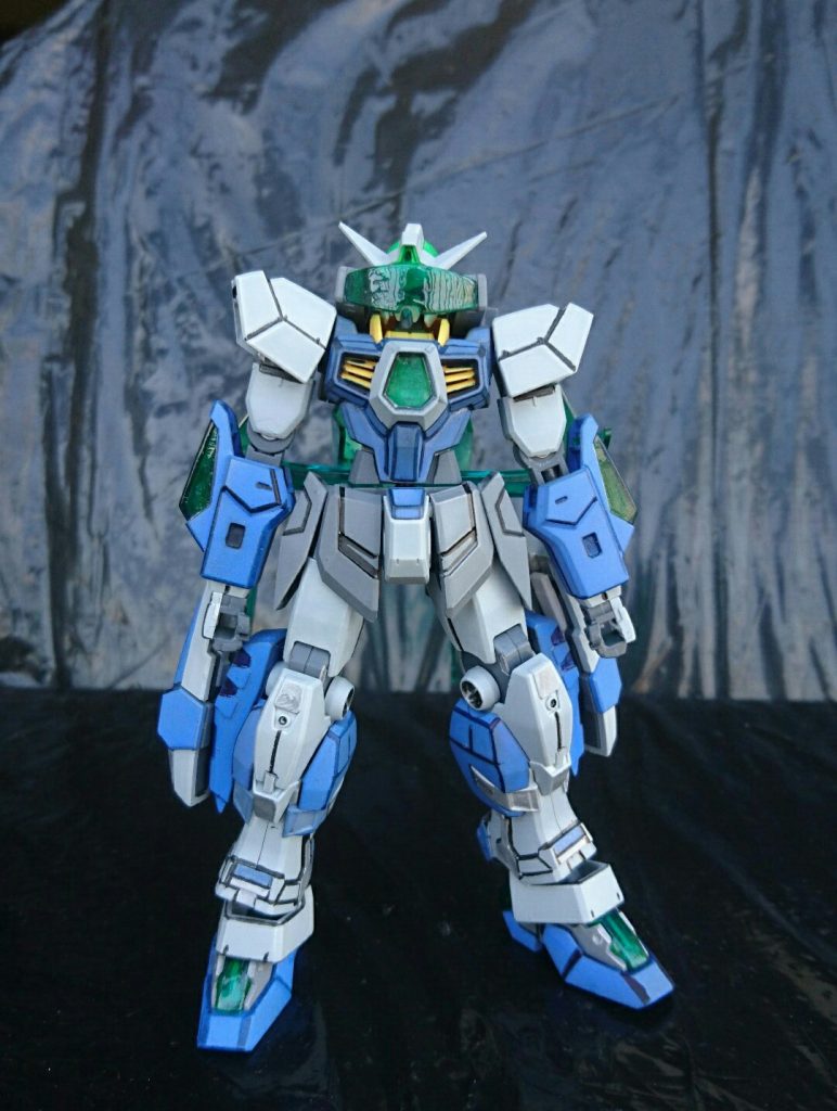 ・狙撃モード
ケルディムのスコープを展開したものです。
後述の高出力ビーム兵器・ドッズライフルver.70による遠距離からの攻撃を行います。