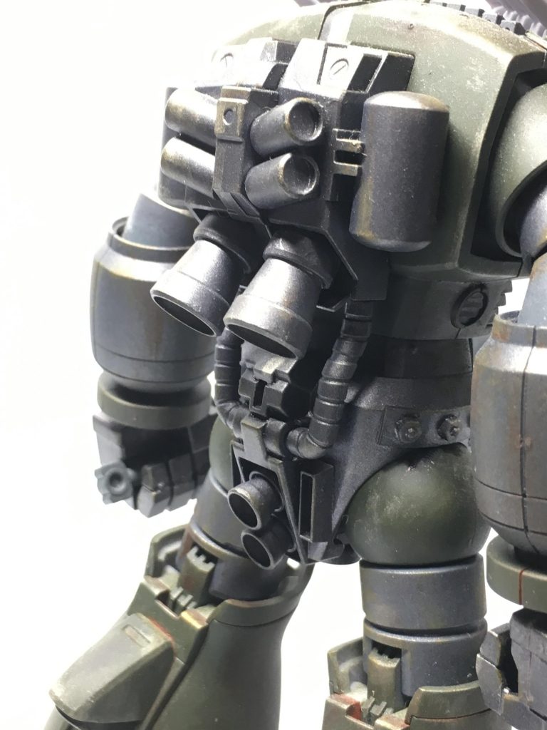 高機動MSに対抗するためバーニアを増設