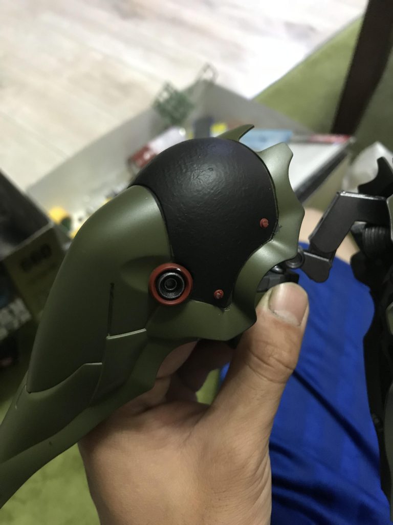 羽は鋳物っぽく改修
壊れたら別パーツで交換できるイメージでマイナスモールド追加