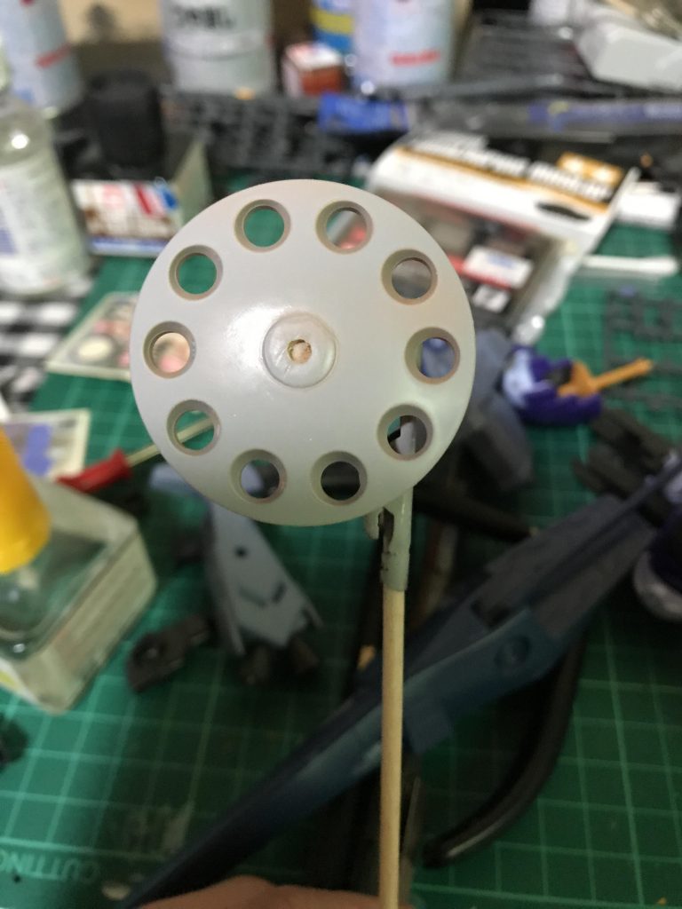 サーフェイサー？でしたっけ？これやってから塗装しました