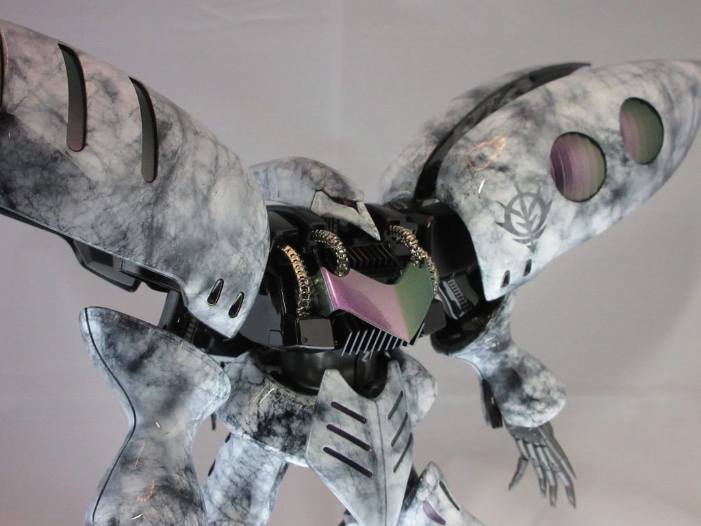 MGキュベレイ大理石塗装–2枚目/制作者：kシェパード