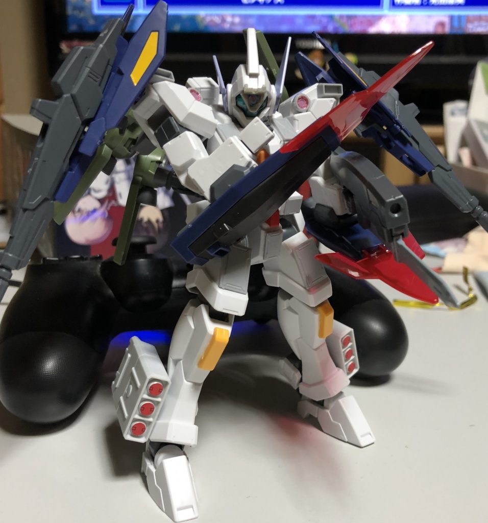 今電器店に飾ってもらってて手元に無いのですが、もう一体のジェノアスもついでに。