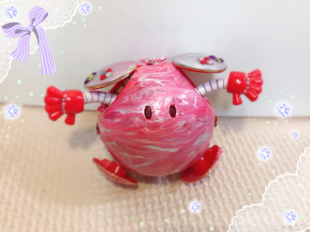 マーブル塗装にも色々あるけど、ラメも入って、マーブル感がハッキリ入る柄にしてみました!