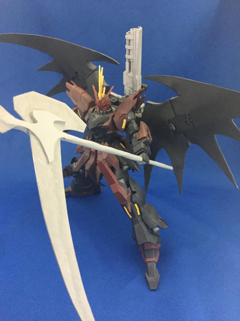 鎌のデザインは友達から(ちなみに名前も)