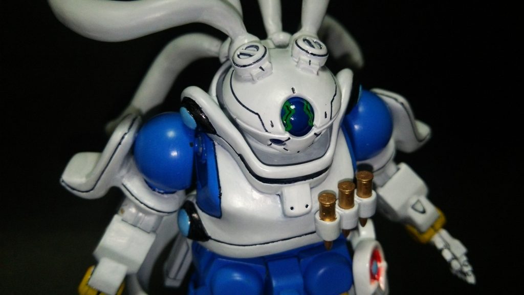 額の部分にはキングゲイナーの顔を筆書きで。