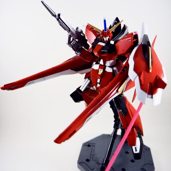 儚く散った光が、僕らを今呼び覚ます