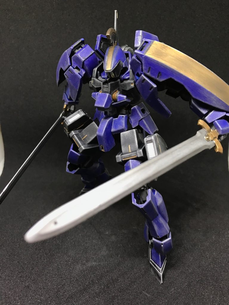 HG 1/144 マクギリス専用 グレイズ・リッター–3枚目/制作者：@gyuuuutora